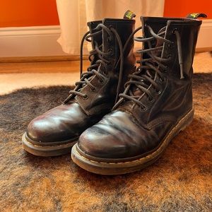 Classic Doc Martens 1460